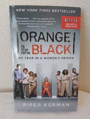 3/$25 SALE Orange Is The New Black Paperback Book by Piper Kerman 2013 Edition